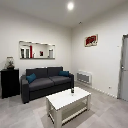 Le Sully Apartment